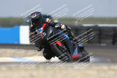 media/Sep-20-2025-TrackDaz (Sat) [[27f0cde673]]/A Group/12pm (Turn 1)/